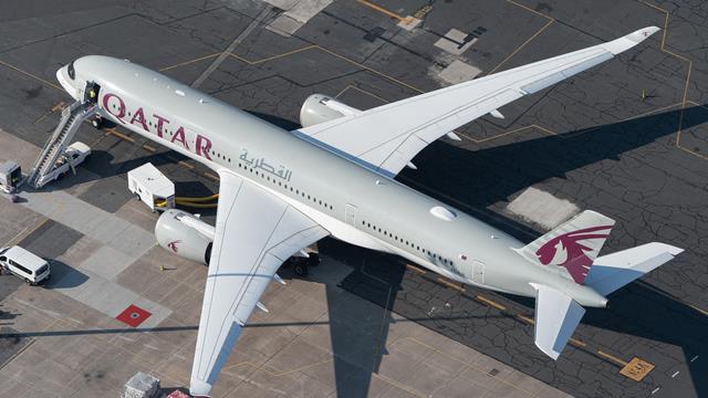 A7-ALR:Airbus A350:Qatar Airways